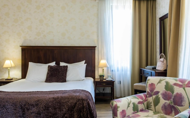 Premier Luxury Mountain Resort