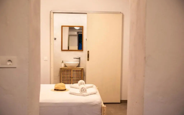 Feneri 3 -Cozy rustic Apt 20' from Elafonisi beach