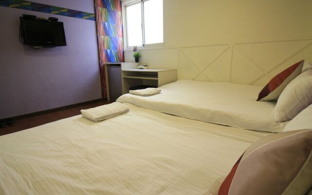 Fengjia Hello Hostel