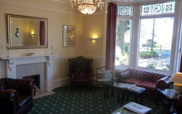 The Emsworth B&B Hotel
