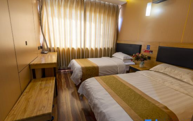 Xiyue Hotel (Beijing Miyun North Railway Station)