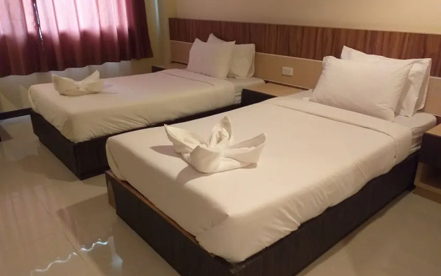 Sirichai Hotel