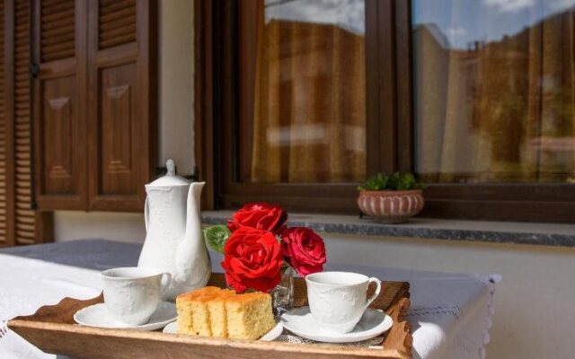 Arktos Suites