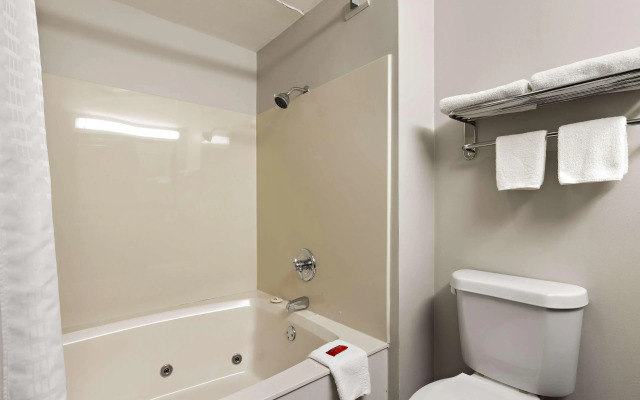 SureStay Plus Hotel by Best Western Tulsa East