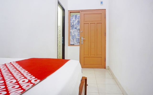 Hotel O Almeerah Homestay Syariah Near RS Hermina