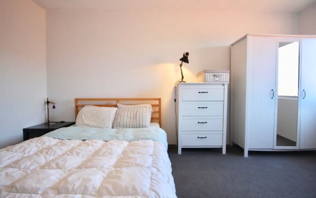 1 Bedroom Apartment by Bondi Beach