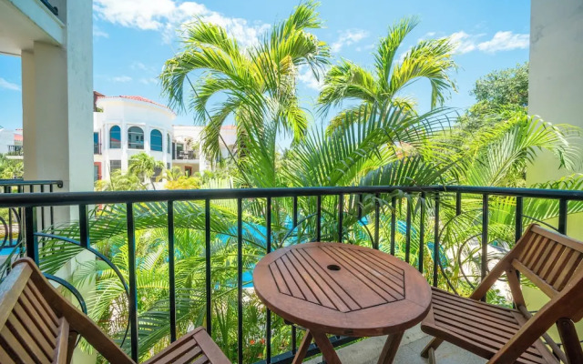 Luxury 2BR Condo with Pool - Paseo del Sol Playacar