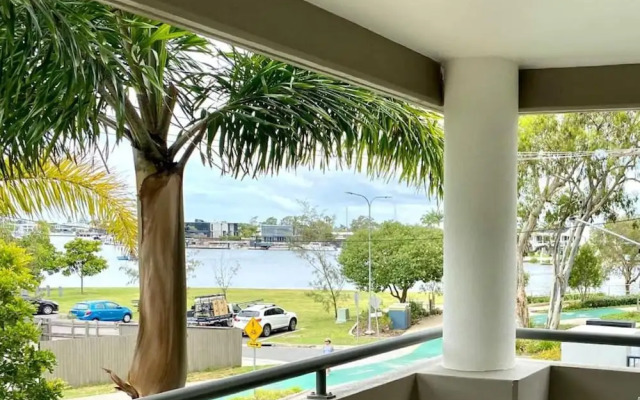 Sailfish Cove & RIVA Apartments
