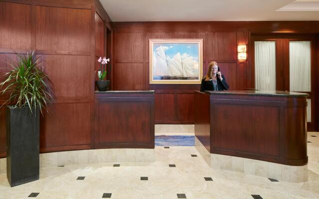 Club Quarters Hotel Faneuil Hall, Boston