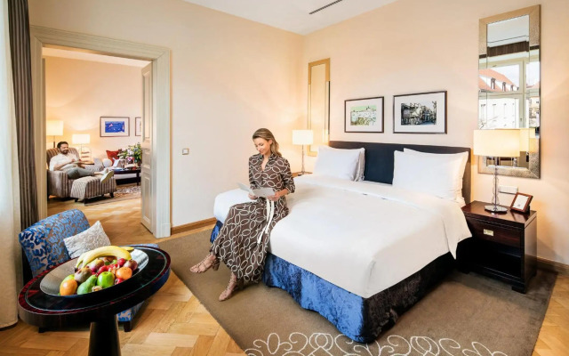 Mandarin Oriental, Prague