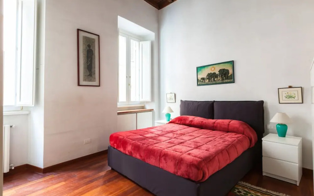 Luxury Trevi Apartment