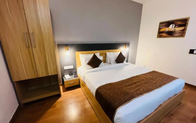 Paras Inn