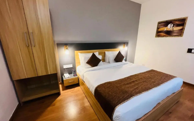 Paras Inn