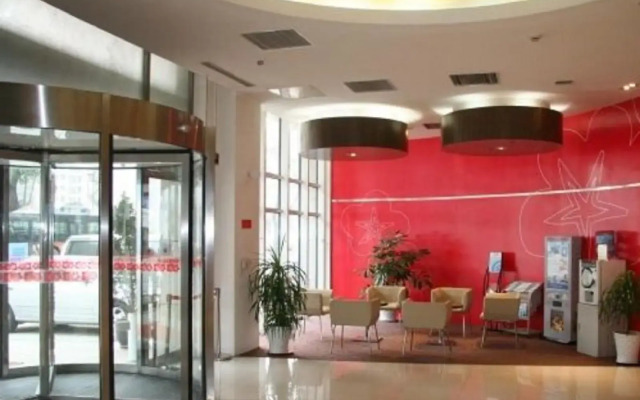 ibis Dalian Zhongshan Square