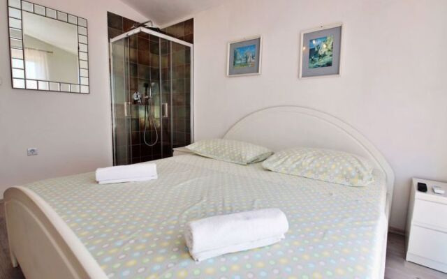 House Carmen Rantasalmi