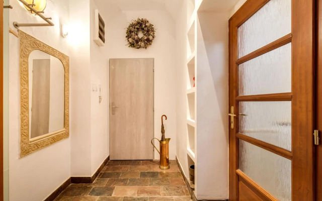 Art Apartments Ruzova