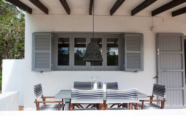 House with 3 Bedrooms in Formentera, with Enclosed Garden And Wifi - 5 Km From the Beach