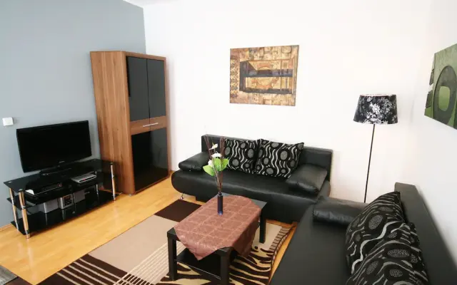 Luxury Schönbrunn Apartment