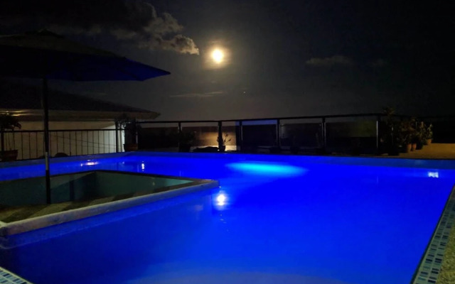 Seaview Mansion