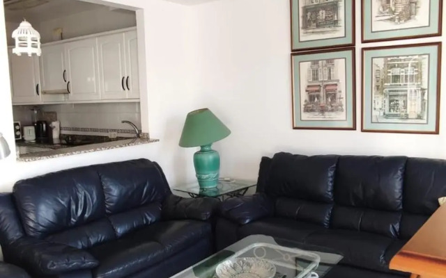 Spaciously Cosy Apartment 5b close to beach