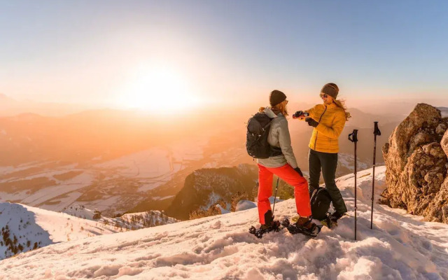 Apartment by Lake Ossiach With Mountain Views