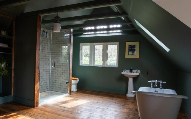 Large Country House in Ashdown Forest