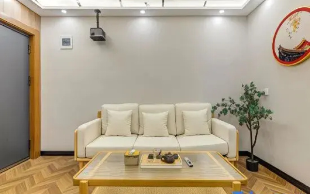 Muguang Yunman Homestay (Xi'an Huimin Street Sajinqiao Subway Station)