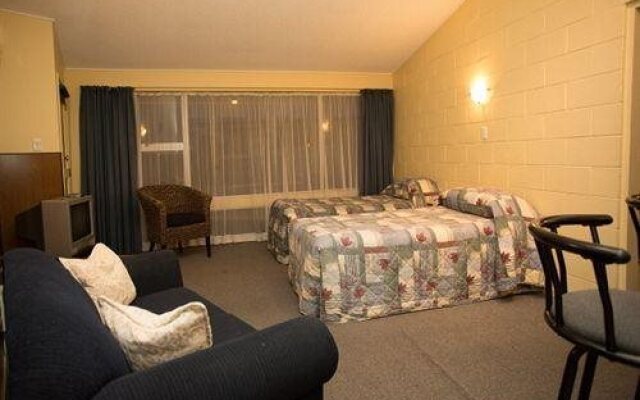 Sylvan Lodge Motel