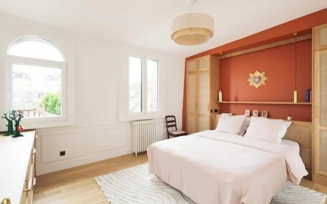 Paris Agnette Garden House