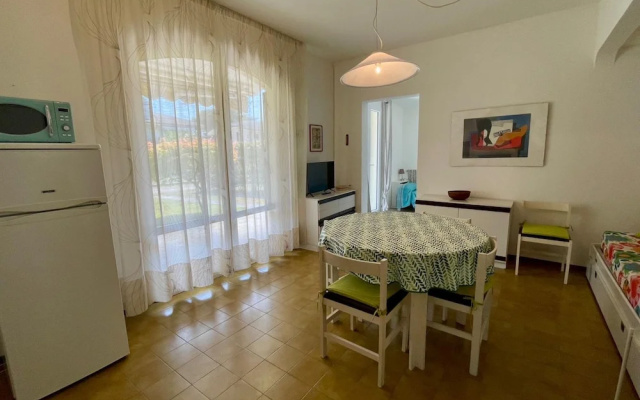 Holiday Home With Garden and Shared Pool