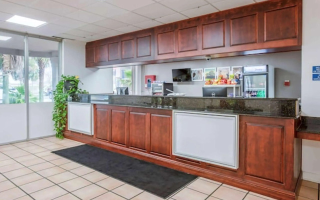 OYO Hotel Baton Rouge - Mead Rd Louisiana
