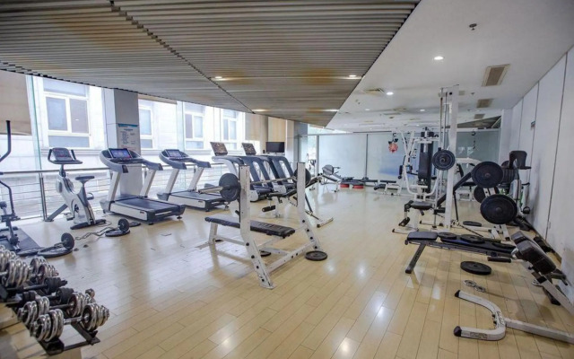 Golden Metropolis Hotel