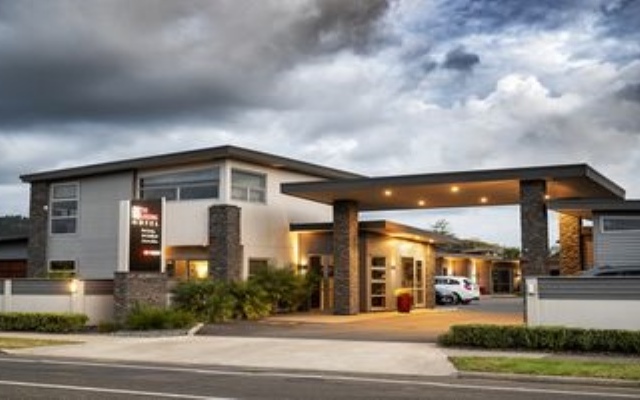 37 The Landing Motel