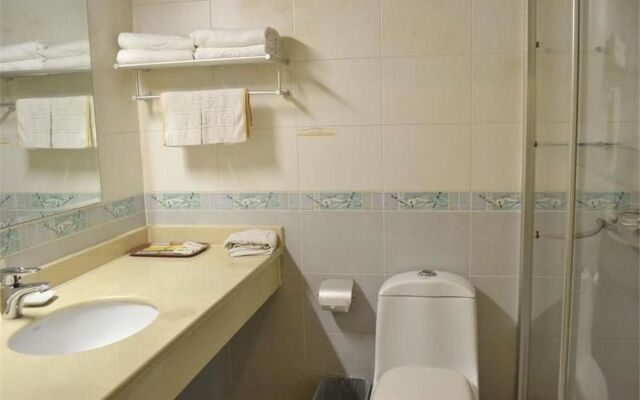 Super 8 Hotel Wuxi Xueqian Road