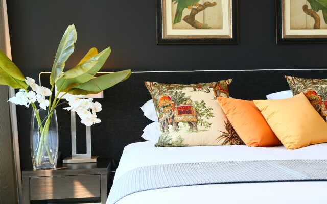 Springfield Lakes Boutique Hotel