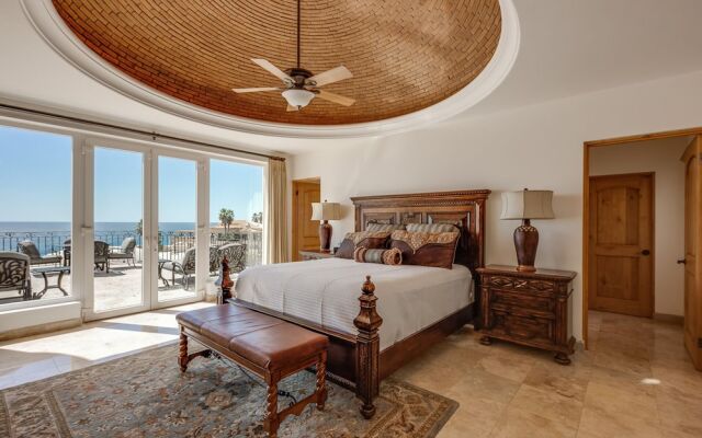 The Ultimate Holiday Villa in Cabo San Lucas With Private Pool and Close to the Beach, Cabo San Lucas Villa 1011