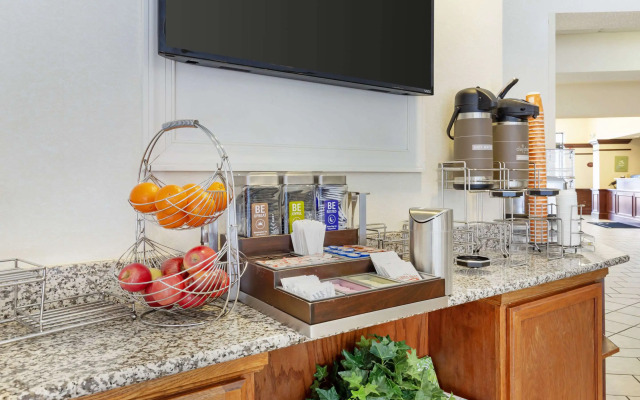 Sleep Inn & Suites Danville Hwy 58