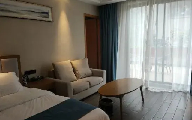 Lanting Culture Theme Hotel