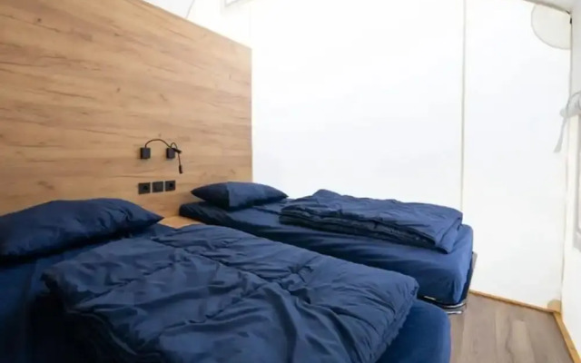 Tent Lodge With Airco, Lakeside