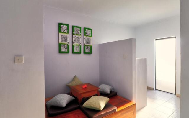 Rise Apartment Sanur with Pool
