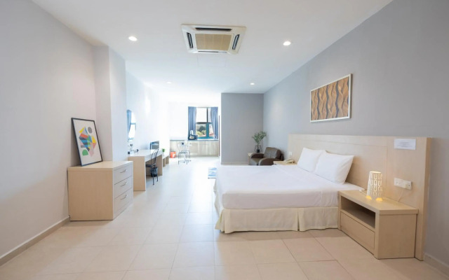 Golden View Serviced Apartment