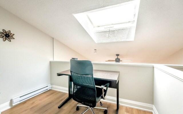 1BR Loft Near DT Cambridge - Trails and Parks