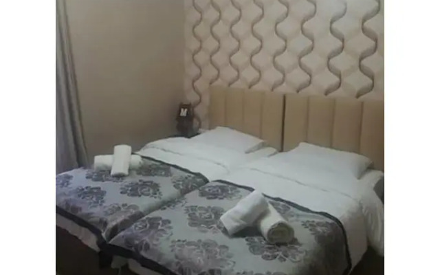 Hotel Makona