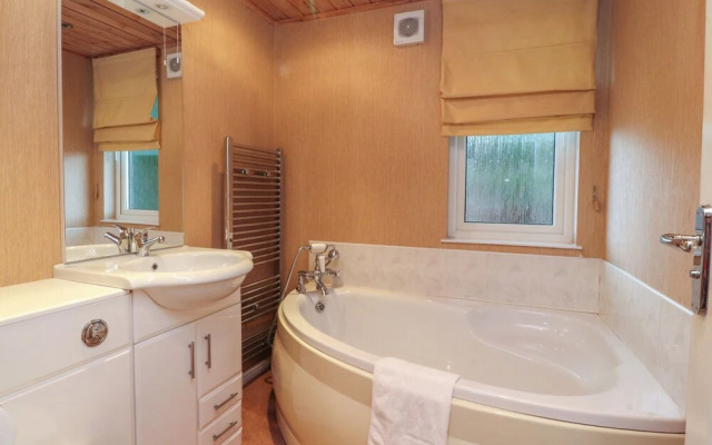 Borwick Heights 6