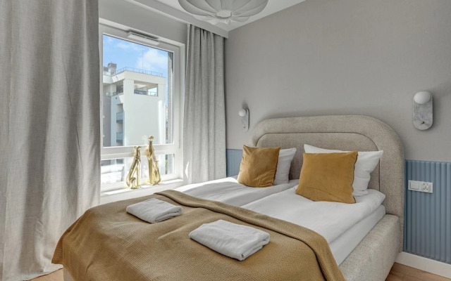 Horizon 63 Superior by Grand Apartments