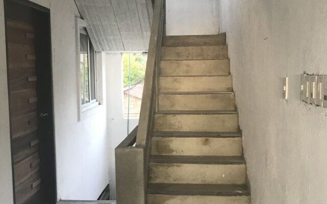 Seabreeze Beach Lodge