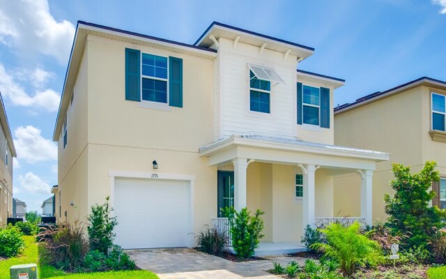 1791 Sawyer Palm Place