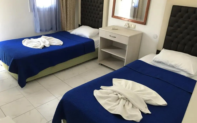 RED Hotel