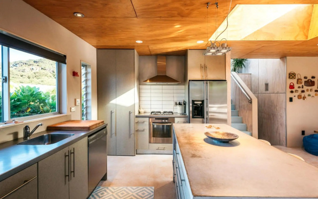 The Fat Pigeon - Omiha Holiday Home