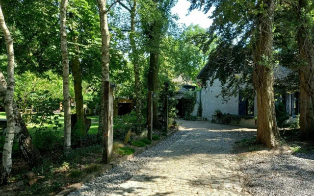 B&B Wood, Food & More